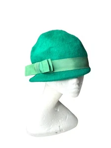 Vintage Green Bucket Hat Union Made Hatters InternationalBow Ribbon Emerald Band - Picture 1 of 12
