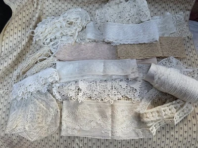 Vintage Antique Lace Trim Joblot 25 Pieces - Image 1 of 4