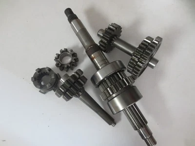 Оригинальные б/у шестерни коробки передач Tranny 2011 Kawasaki Teryx 750 - Изображение 1 из 4