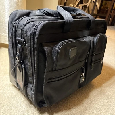 TUMI ALPHA 2207D3 Deluxe Rolling Briefcase Carry On luggage. Very Good. - Image 1 of 4