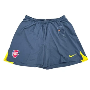 Arsenal Away 2005-2006 Shorts Nike Size XL New With Tag - Picture 1 of 9