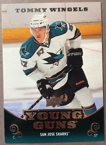 2010-11 Upper Deck Young Guns #243 Tommy Wingels San Jose Sharks RC - Bild 1 von 1