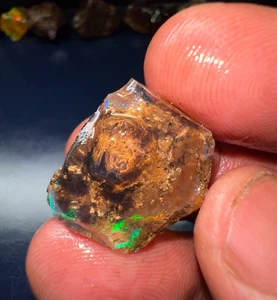 16 Carat Ethiopian Welo Opal – Beautiful Raw Gemstone with Dazzling Multi-Color - Picture 1 of 5