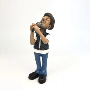 CARICATURE 46 miniature resin 16cm sports hobby trades singer men - Picture 1 of 1