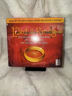 The Lord of the Rings 3 CD Set by Hollywood Studio Orchestra Foto 1 de 4