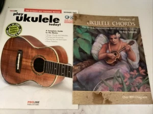 Lot 2 Play Ukulele Today!, Treasury of Ukulele Chords by Sakuma Roy - Bild 1 von 1