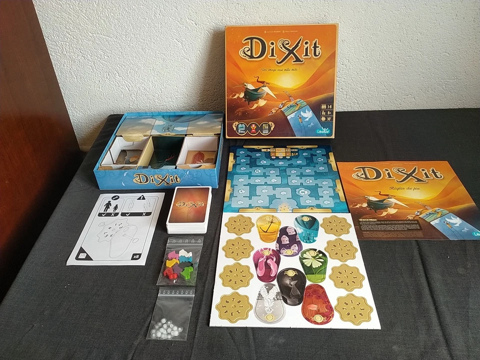 DIXIT LIBELLUD Jeu De L'année 2009 NEUF JEU DE SOCIETE  Livraison Offerte !!! - Photo 1/4