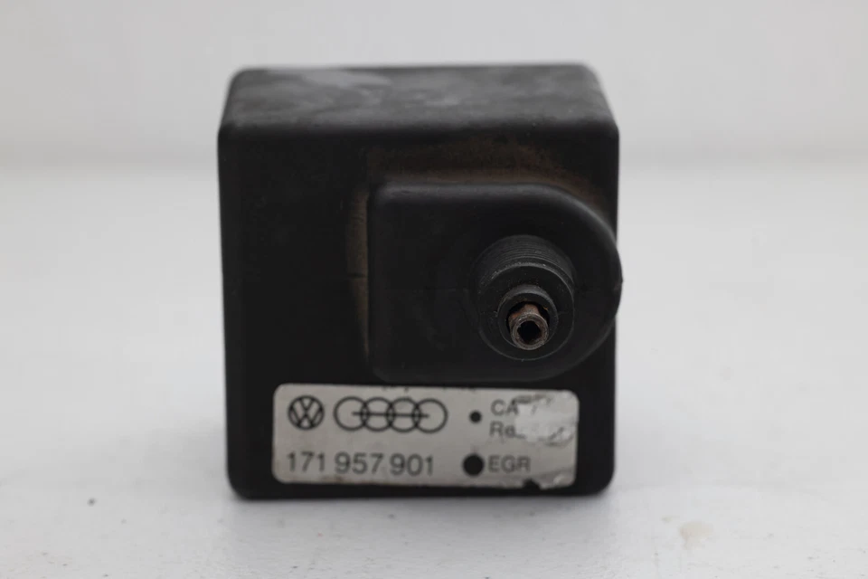 Volkswagen VW Audi VDO EGR counter gauge 171957901 exhaust emissions cat Mk1 Mk2 - Image 1 of 3