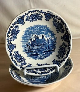 2 Wedgwood Blue Royal Homes Of Britain 6 3/8" Coupe Cereal Bowls - Picture 1 of 2