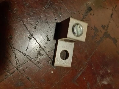 NEW *10 PACK* BURNDY KA2U ELECTRICAL UNIVERSAL TERMINAL ALUMINIUM LUG #2-14 AWG - Image 1 of 4