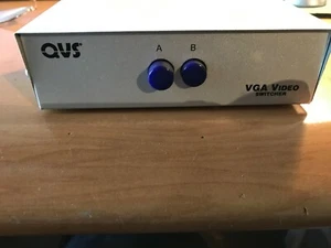 QVS CA298 2 PORT HD15 VGA/SXGA Push Button Switcher - Picture 1 of 3