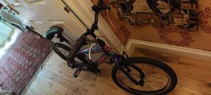 Great condition Neon Diva 20 Bike in Black, Orange and Cyan Colours - Picture 1 of 6