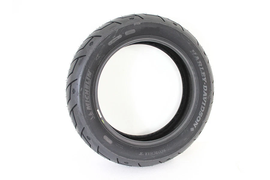Neumático Michelin Scorcher II 120/70ZR18 Blackwall para Harley Davidson Foto 1 de 1