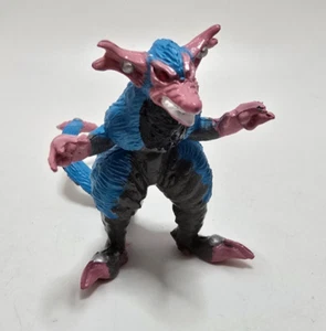 Gyabish Figure from Ultraman Dyna Figure Set #1! Godzilla - Picture 1 of 6