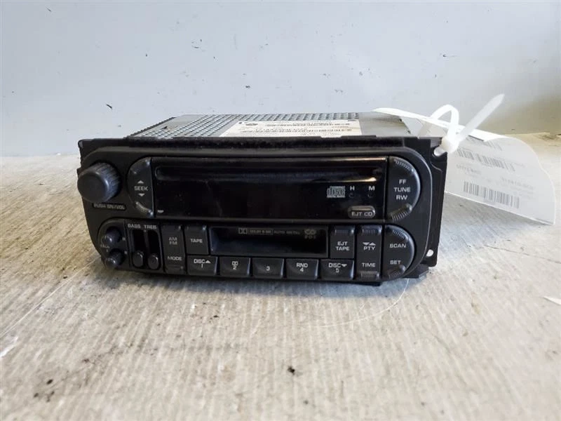 Receptor convertible de radio para equipo de audio compatible con 02-06 SEBRING Foto 1 de 4