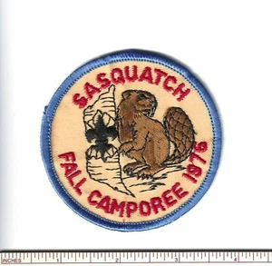 EK SCOUT BSA 1976 SASQUATCH FALL CAMPOREE PATCH NEAT BEAVER BADGE FDL PAPER BACK - Picture 1 of 1
