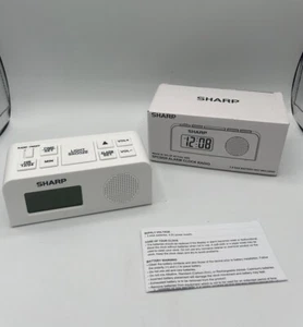 Sharp Compact Digital Alarm Clock Battery Operated White New - Picture 1 of 4