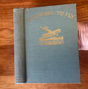 BEGINNING TO FLY BOOK OF MODEL AIRPLANES BY MERRILL HAMBURG 1928 HC FIRST ED. - Imagen 1 de 4