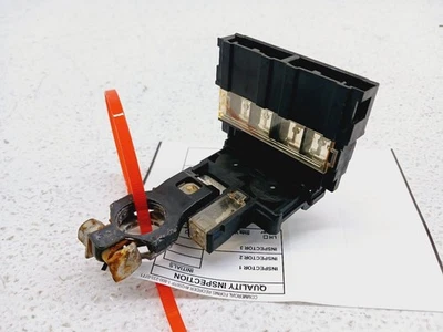 Terminal de fusible de batería INFINITI G37/Q60 08-15 OEM Foto 1 de 4