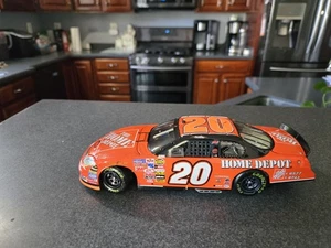 2005 Tony Stewart #20 Home Depot / Indianapolis Raced Win Version 1/24 New In Bo - Picture 1 of 14
