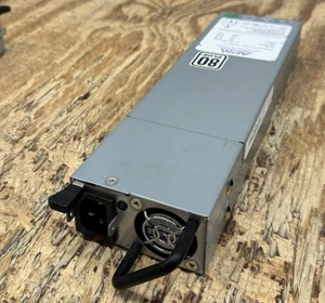 SAK560L-F4, QFX3100-PWRAC-560A JUNIPER 560W QFX3100 Power Supply - Afbeelding 1 van 3