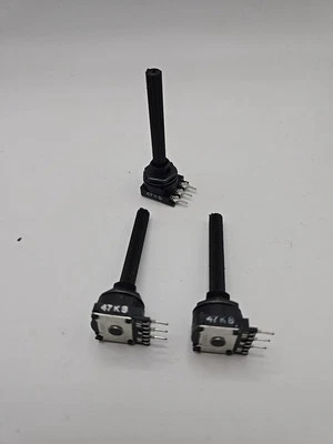 3x RADIOHM Potentiometer Poti, 47K NOS 6mm Achse Kunststoff (Kl17-37) - Bild 1 von 3