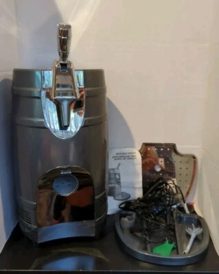 Koolatron 5L Gravity Keg & Pressurized Keg Cooler & Dispenser EUC! Beer Bar - Image 1 of 4