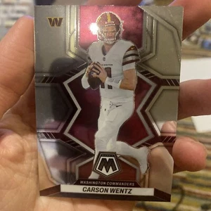 2022 Panini Mosaic #195 Carson Wentz - NFL Trading Card - Bild 1 von 1
