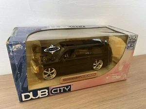 USED Very RARE OLD Jada Toys DUB CITY 2001 SUBURBAN BLACK FROM Japan 1/24 F/S - Picture 1 of 11