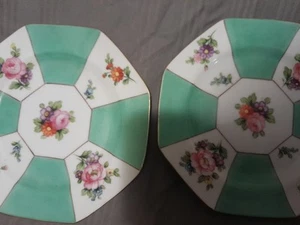 2 platos de postre Noritake verde y blanco con flores rojo M 6 3/4" borde dorado - Imagen 1 de 8