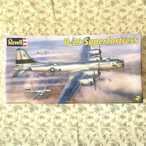 Modelo de plástico nivel B-29 Super Fortress 1/48 - Imagen 1 de 11