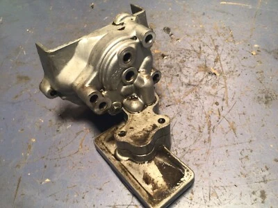 BOMBA DE ÓLEO 1982 YAMAHA VIRAGO 750 - Imagem 1 de 4