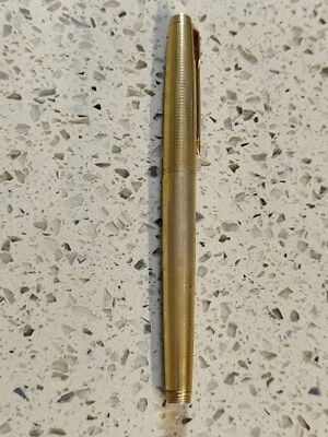 Fuente Parker 75 vintage 14K nueva en caja oro soldado 14KFG hecha en EE. UU. Foto 1 de 4