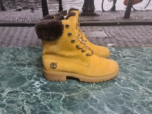 Pelliccia Stivali per Donna di Timberland | FASHIOLA.it