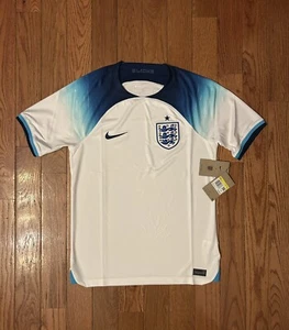 England 2022/23 World Cup Nike Jersey Size Small NEW - Picture 1 of 3