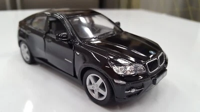 BMW X6 Noir Kinsmart Modèle 1/38 Échelle Voiture En Métal Présent Neuf - Photo 1/3