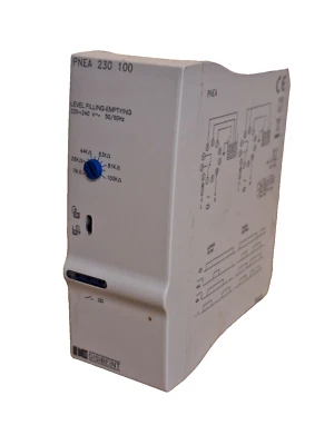 Carlo Gavazzi CLP2EA1C230 Level Controller Control Relay RS 858-2686 - Image 1 of 4