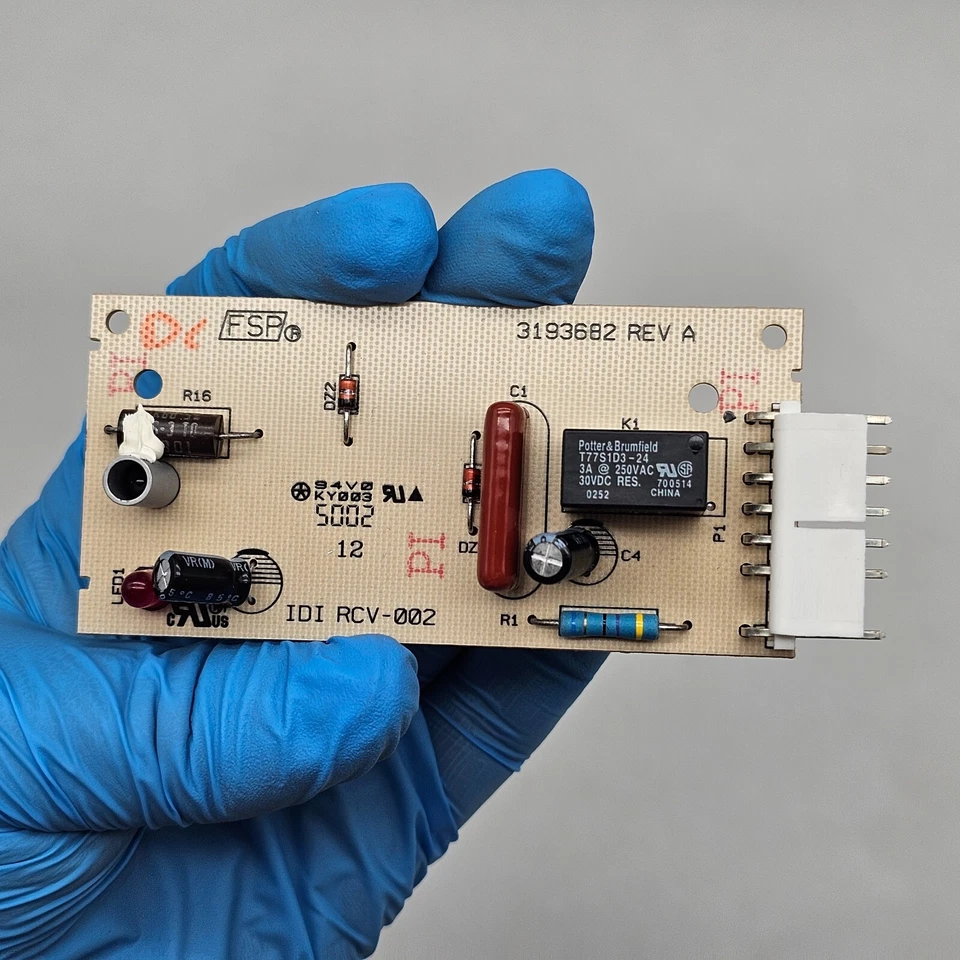 Kenmore Whirlpool Refrigerator Ice Optic Control Board 3193682 Rev. A FOR PARTS - Image 1 of 4