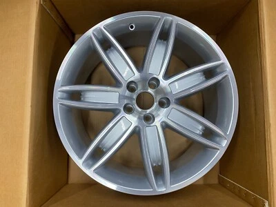 2013 2014 Maserati Quattroporte 20" Front Wheel Rim 20x8.5 OEM NEW 670010622 - Image 1 of 4