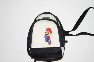 Nintendo Super Mario Bros Estuche Mini Mochila GameBoy DS Bolso Blanco/Negro De Colección Foto 1 de 3