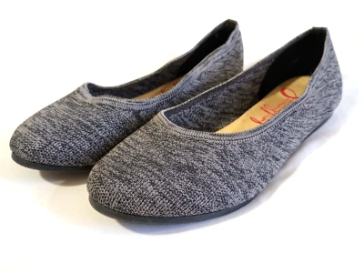 Zapatos planos para mujer JellyPop Apex de punto, gris carbón, talla 7,5 W Foto 1 de 4