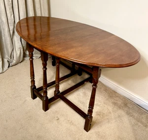 Vintage Colonial Oak Drop Leaf Table - Mid-Century Furniture - CAN DELIVER - Picture 1 of 10