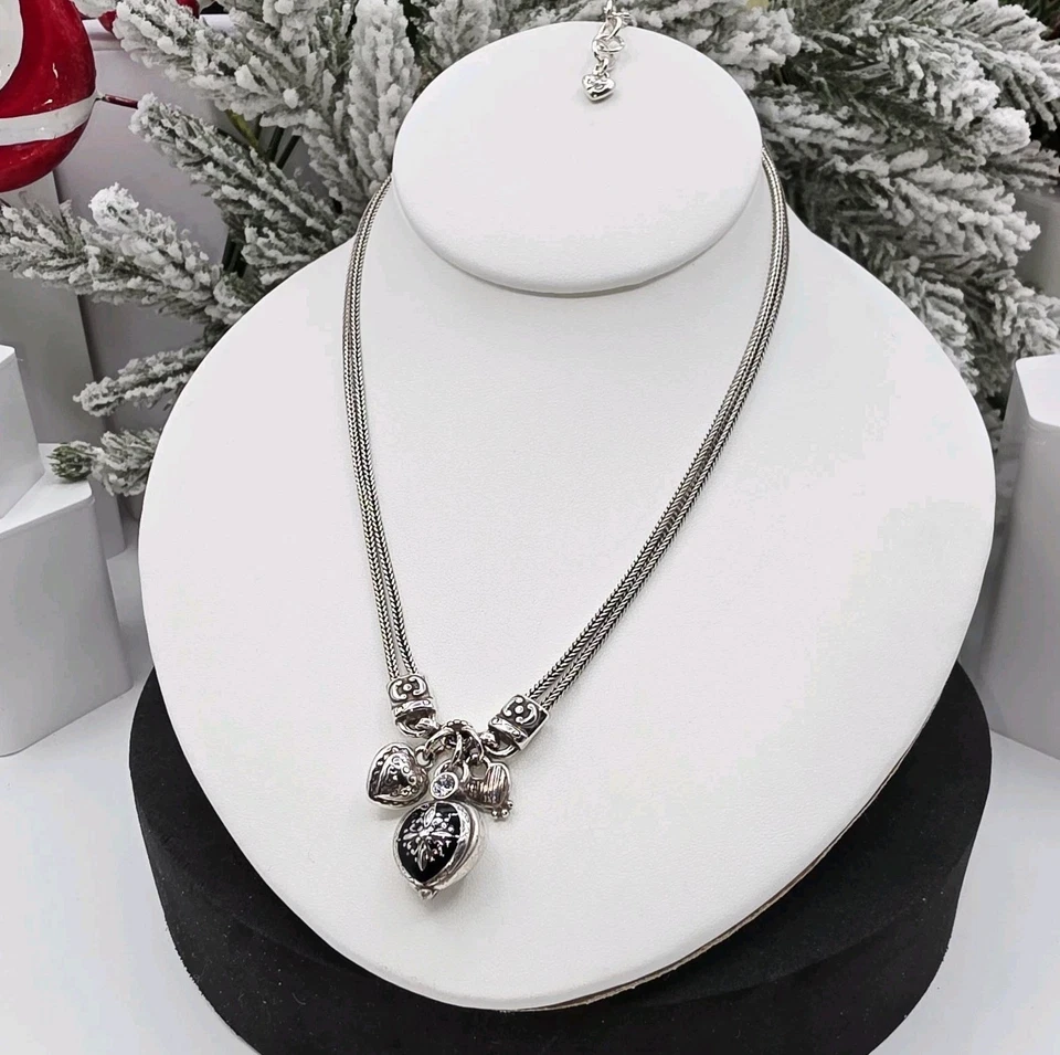 Collar Brighton Tono Plata Multi Corazón Dije Negro Esmalte Cristal 18" Foto 1 de 4
