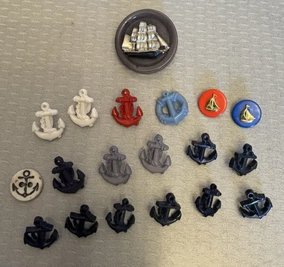 Lote de 16 anclajes más 3 veleros 19P vintage de plástico novedad Foto 1 de 4