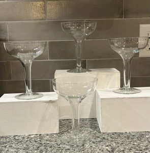 Zarte hohle Stiel Champagner Coupe Gläser 5,25"H (4er Set) - Bild 1 von 11
