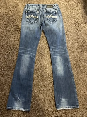 Pantalones de mezclilla azul bordados elásticos bootcut Wmns 27 Miss Me Distressed Foto 1 de 4