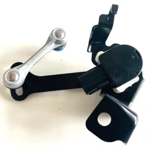 for Toyota Land Cruiser 200 Front Left Air Suspension Height Sensor 89406-60030 - Picture 1 of 7