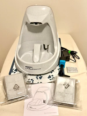 Fuente Drinkwell Platium para Mascotas con 6 Filtros de Agua Nuevos + Estera Usada 6 Meses #311 Foto 1 de 4