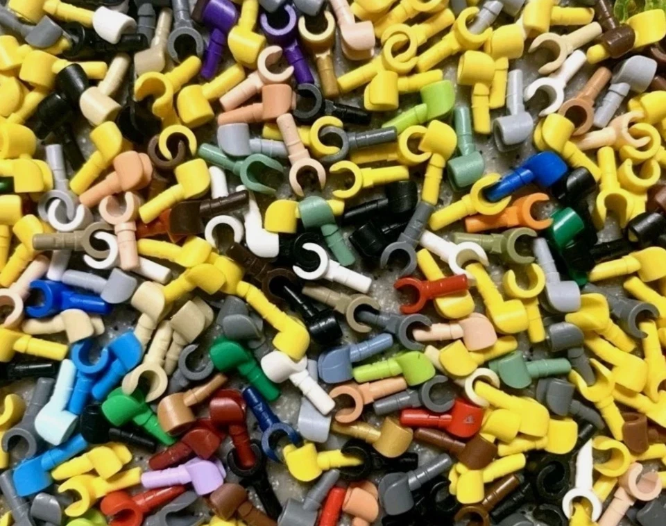 CHEAPEST! - LEGO 50 pcs Minifigure Hands  Assorted Random Lot Body Part City - Image 1 of 1