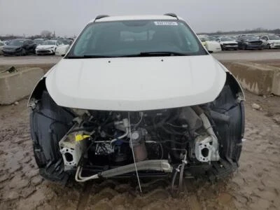 Used Front Lower Center Console fits: 2015 Chevrolet Traverse floor Front Lower - Imagem 1 de 4